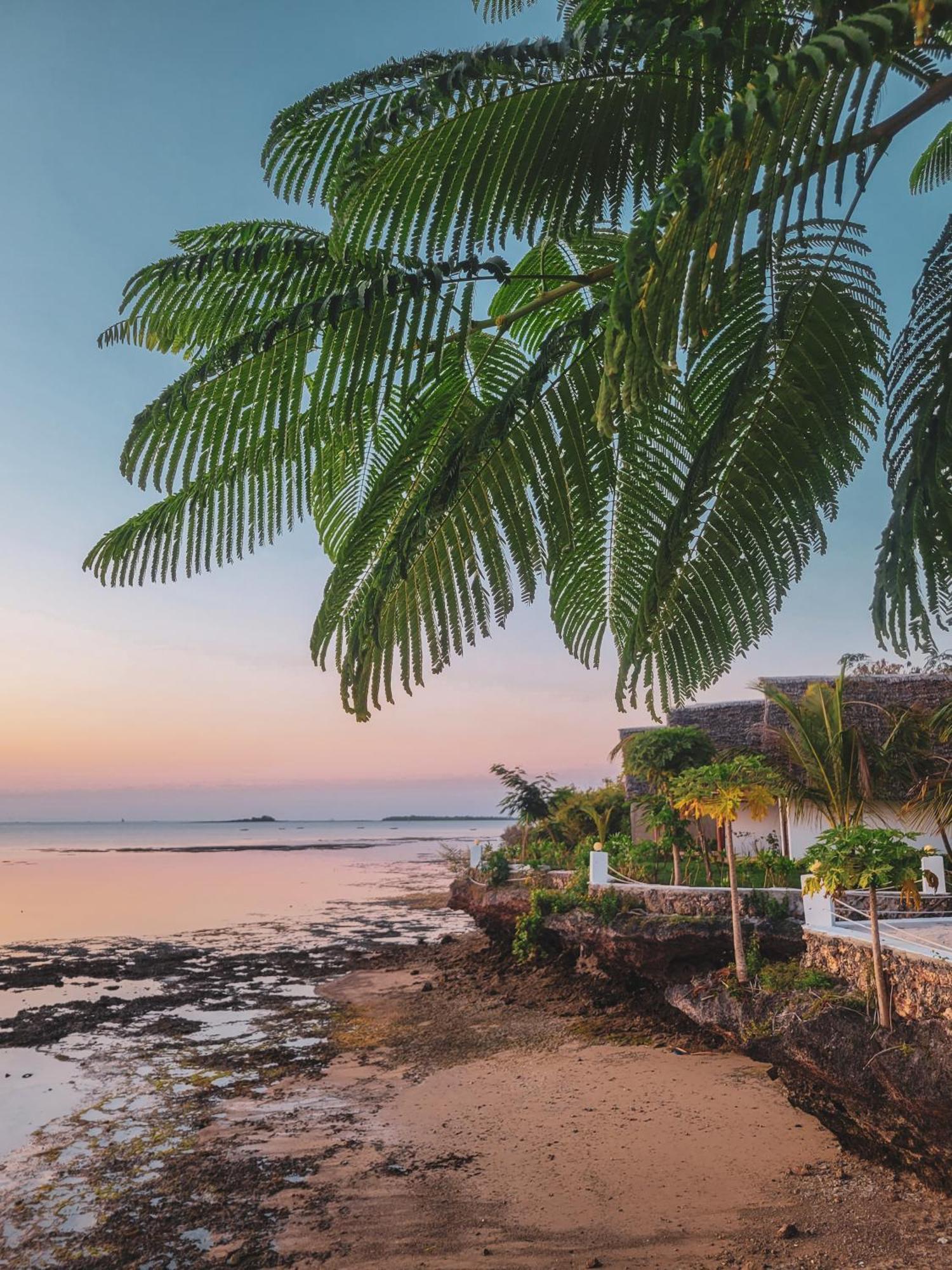 ホテル Kidoti Bay エクステリア 写真